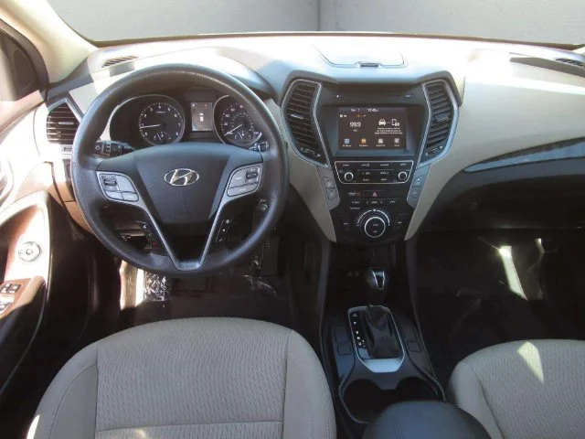 Used 2017 Marlin Blue Hyundai 2.4 Base image 16