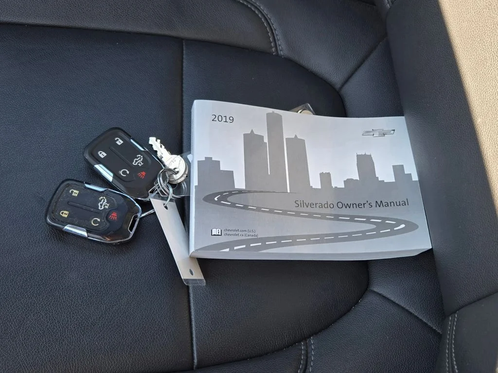 Used 2019 White Chevrolet LT Trail Boss image 13