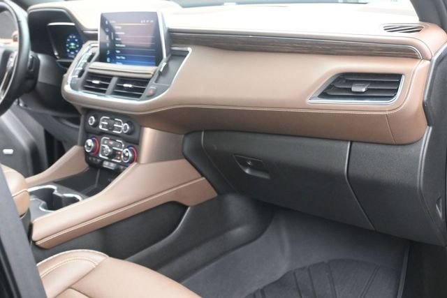 Used 2023 Black Chevrolet High Country image 22