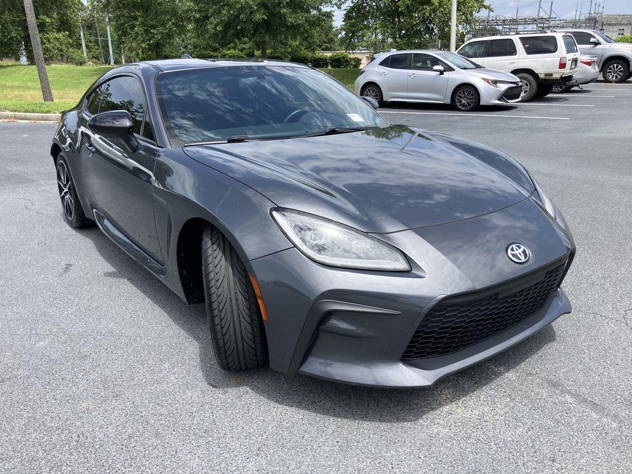Used 2022 Gray (Pavement) Toyota Base image 7
