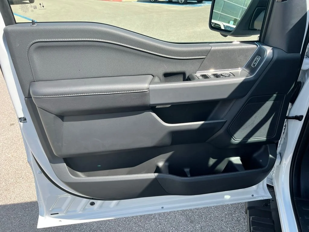 New 2026 White Ford XLT image 14