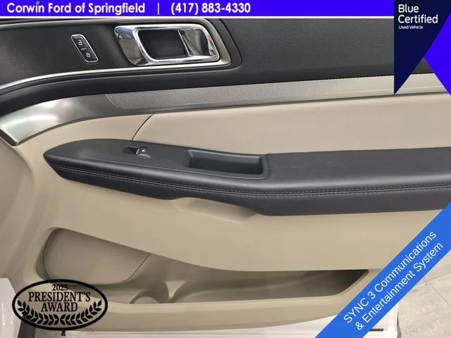 Used 2019 White Platinum Clearcoat Metallic Ford XLT image 13
