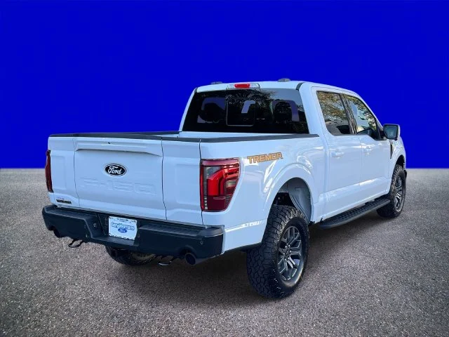 New 2026 Oxford White Ford Tremor® image 3