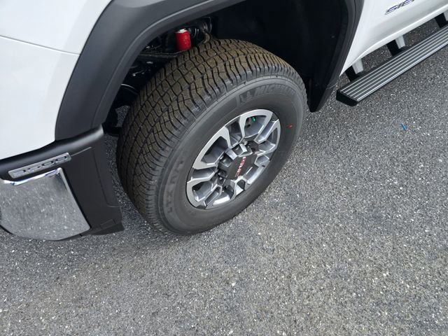 2025 GMC Sierra 3500HD Pro - Photo 9