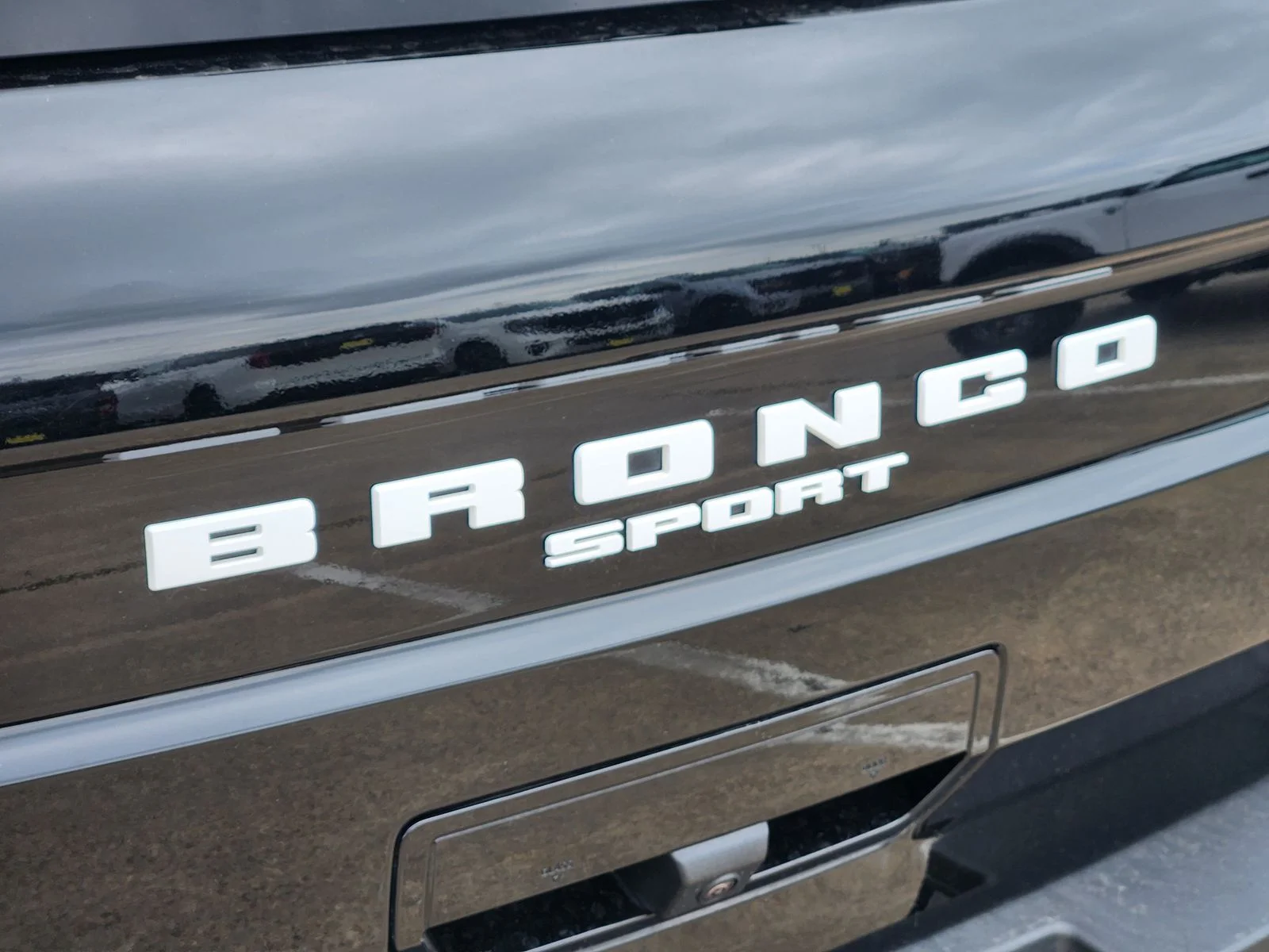 Used 2024 Black Ford Badlands image 12