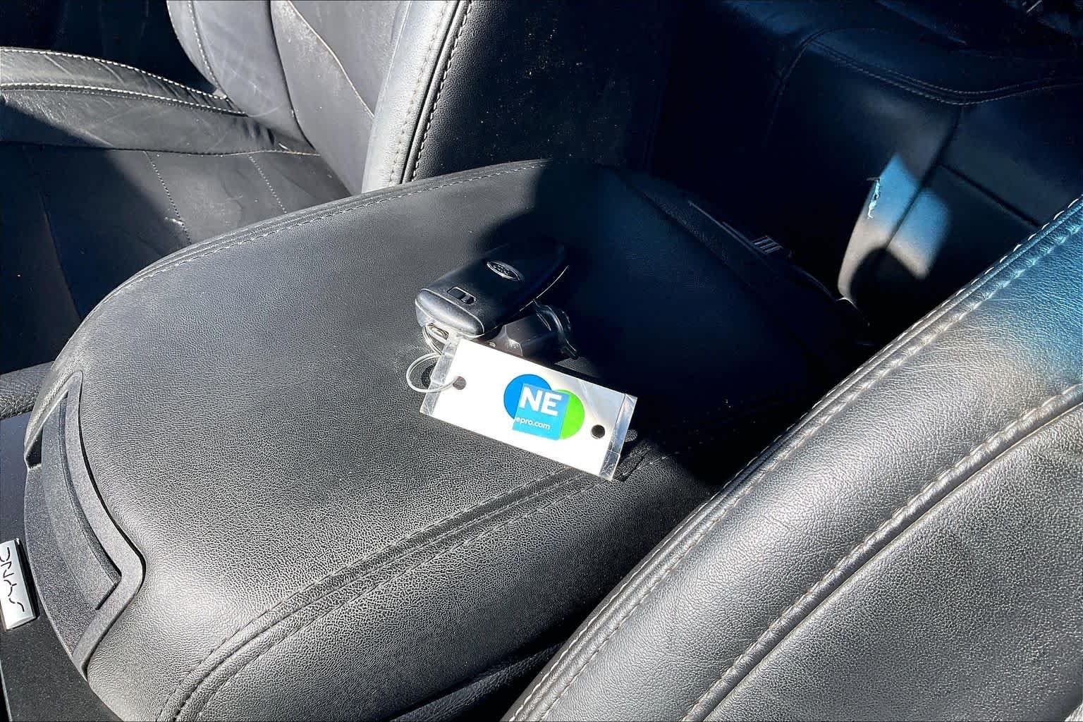 Used 2015 Magnetic Metallic Ford SEL image 15