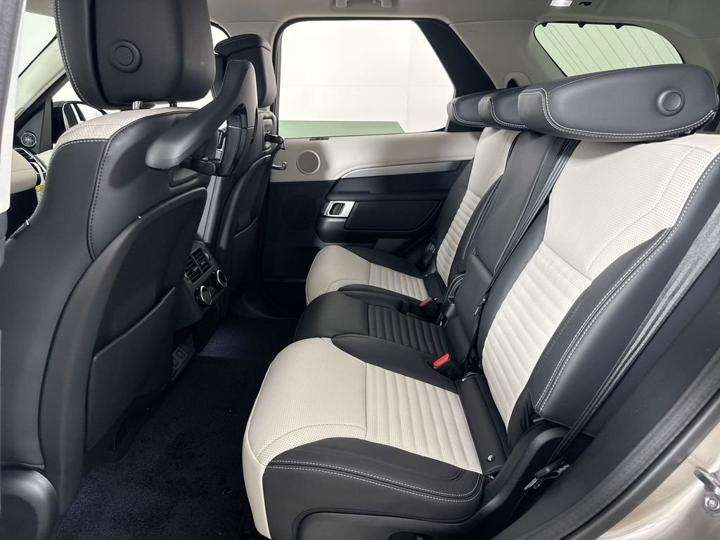Certified Used 2025 Brown Land Rover Dynamic SE image 21