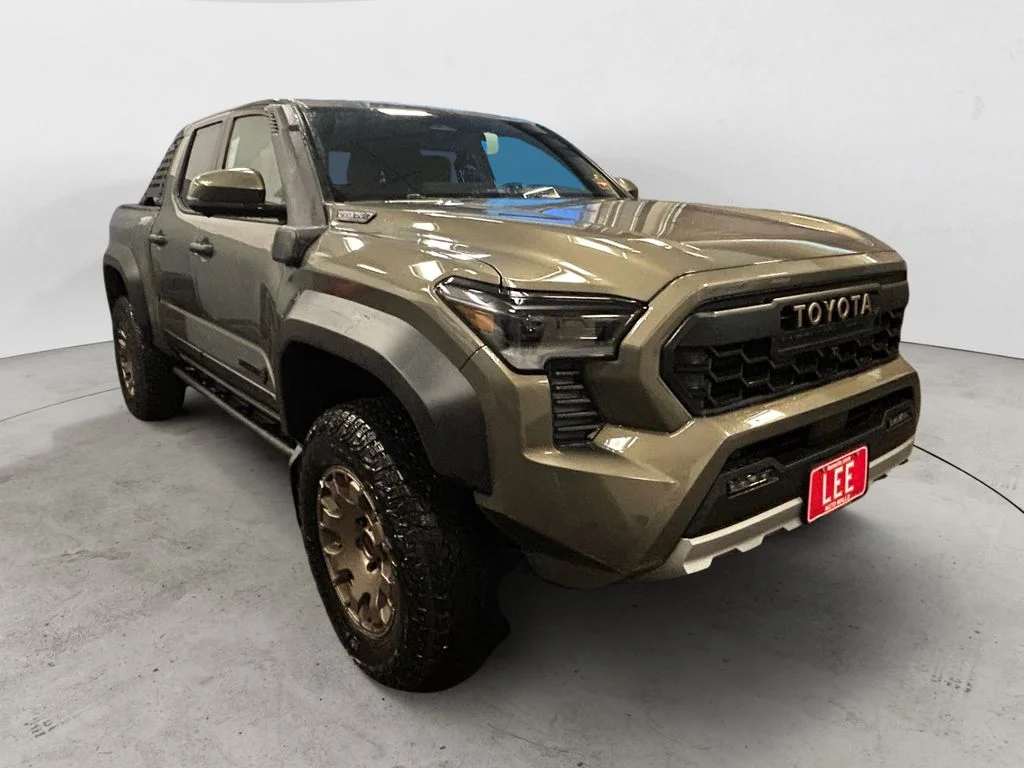 New 2026 Bronze Oxide Toyota Trailhunter image 7