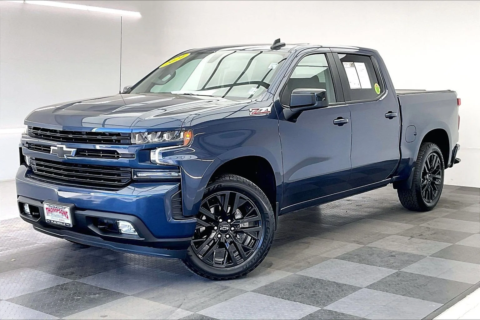 Used 2021 Northsky Blue Metallic Chevrolet RST image 12