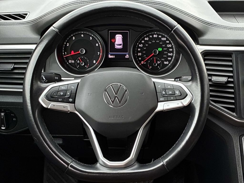 Used 2021 White Volkswagen 3.6L V6 SE w/Technology image 20