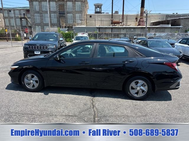 Certified 2024 Hyundai Elantra SE with VIN KMHLL4DG7RU814991 for sale in Fall River, MA