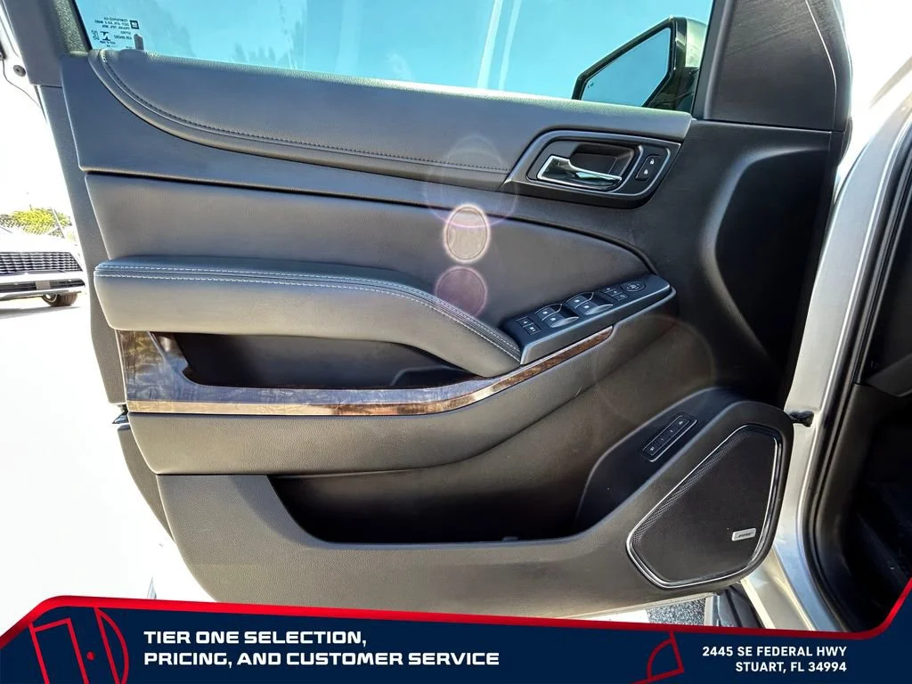 Used 2020 SILVER ICE METALLIC Chevrolet LT image 21