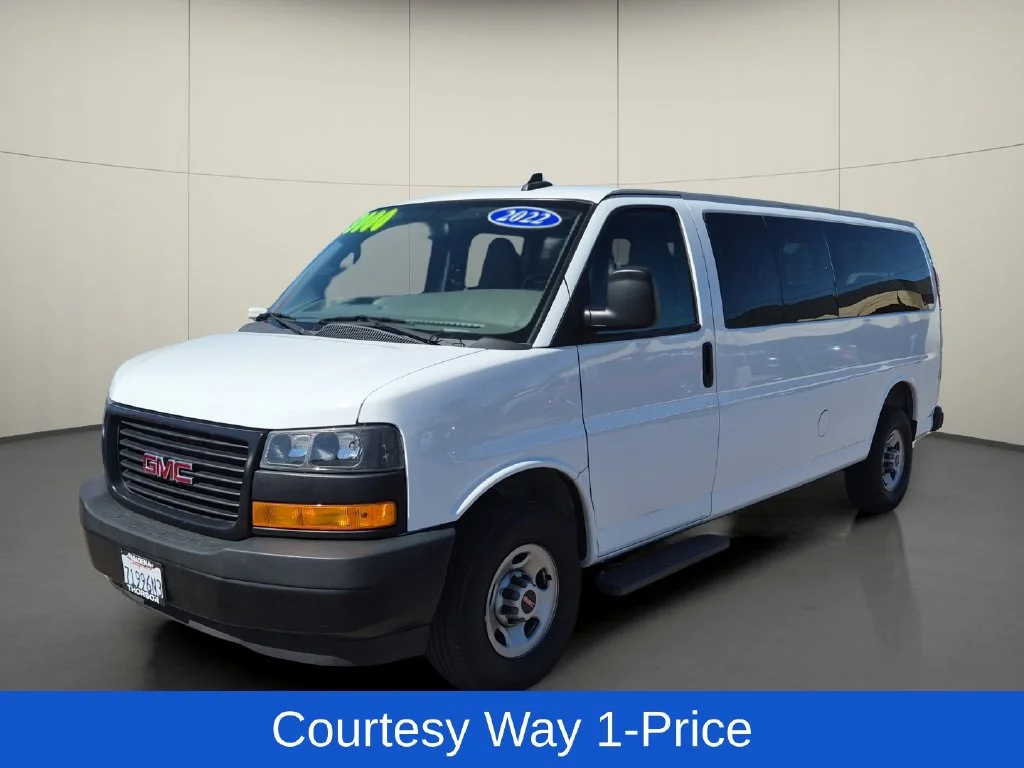 Used 2022 White GMC LS image 4
