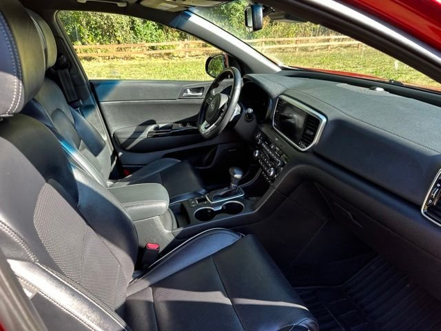 Used 2021 Hyper Red Kia SX image 24