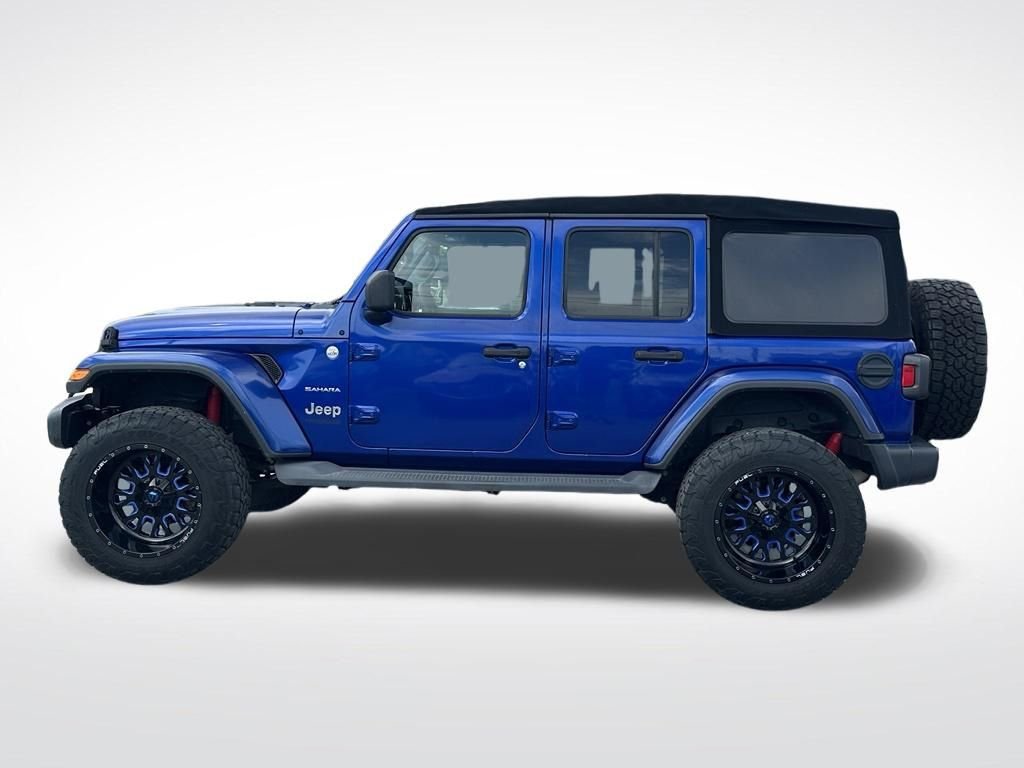 Used 2020 Blue Jeep Unlimited Sahara image 3