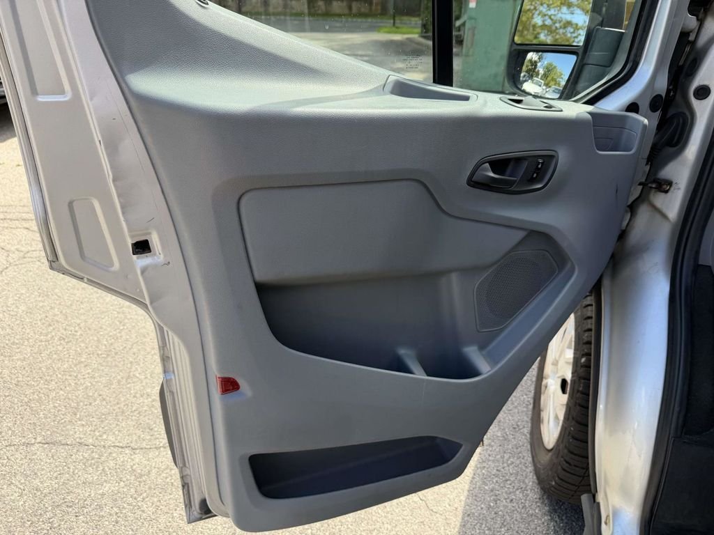 Used 2016 Ingot Silver Ford XLT image 18