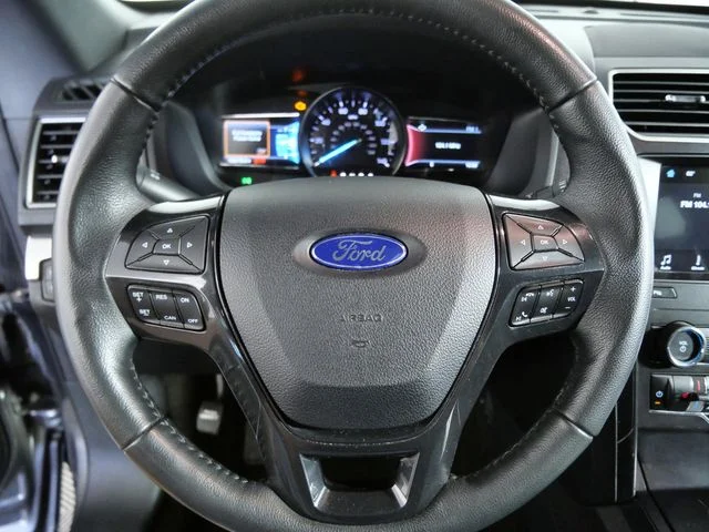Certified Used 2018 Gray Ford XLT image 20
