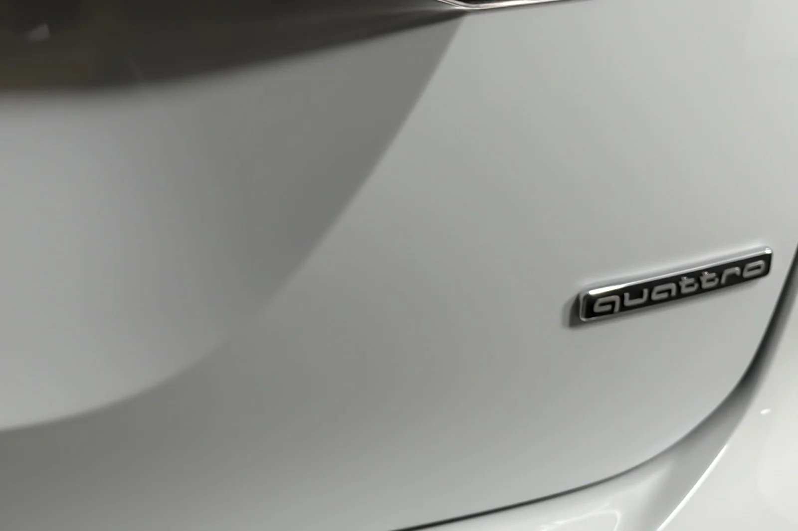 Used 2024 Glacier White Metallic Audi Prestige 55 quattro image 26