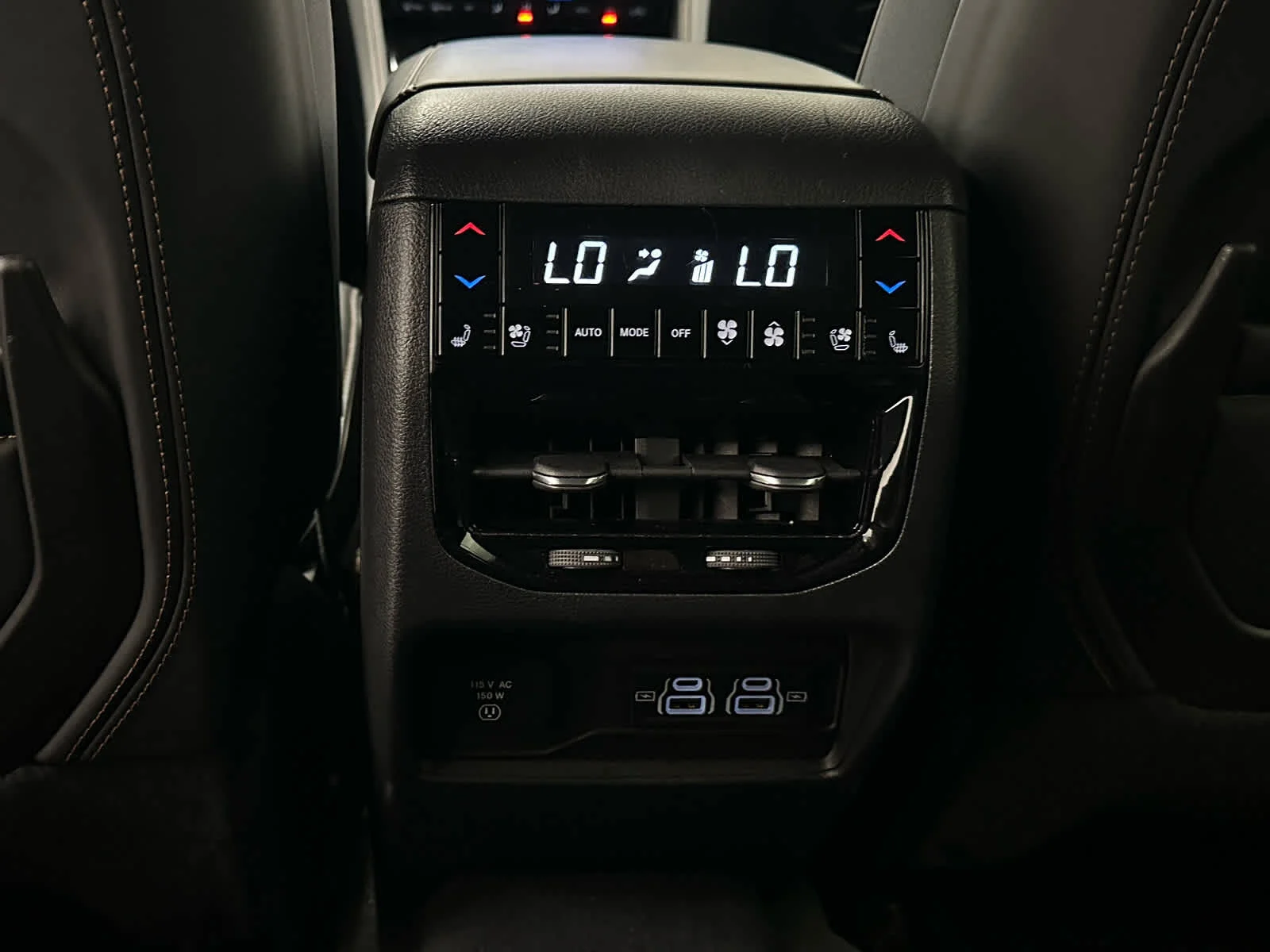 Used 2023 Midnight Sky Jeep Summit Reserve image 45