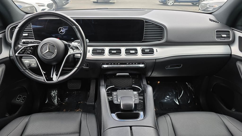 Used 2024 White Mercedes-Benz GLE 450e image 19
