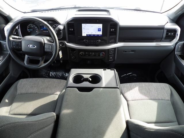 Used 2023 Oxford White Ford XLT image 17