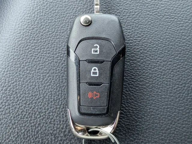 New 2026 Blue Ford XLT image 25