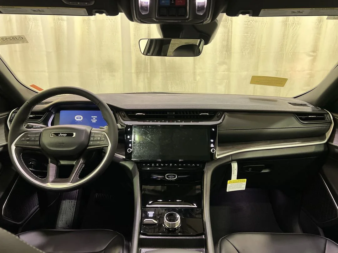 2026 Jeep Grand Cherokee Limited - Photo 13