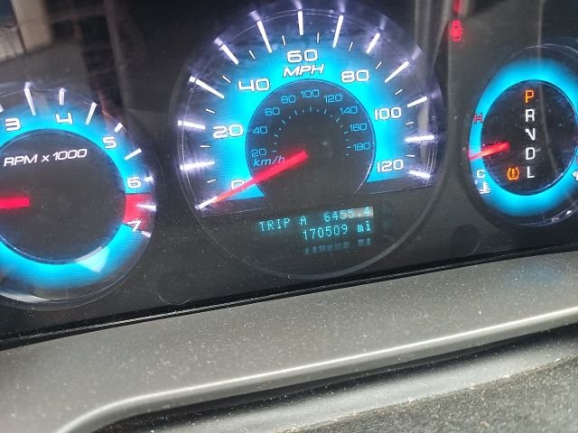 Used 2010 Black Ford SE image 19