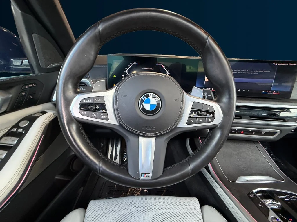 Used 2024 Black BMW xDrive40i image 13