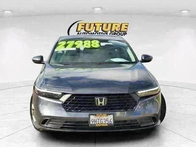 Used 2024  Honda EX image 2