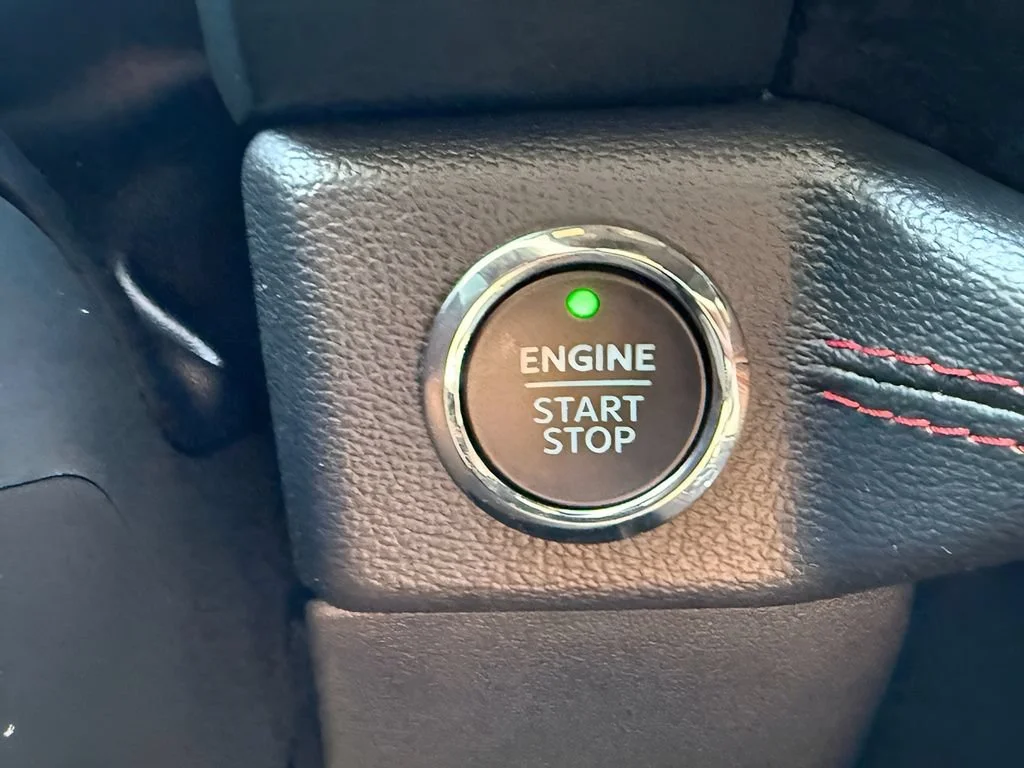 Used 2024  Ford Limited image 18