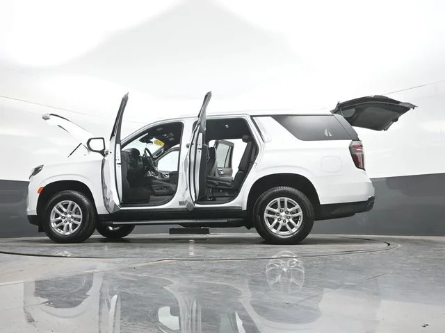 Used 2024 White Chevrolet LS image 20