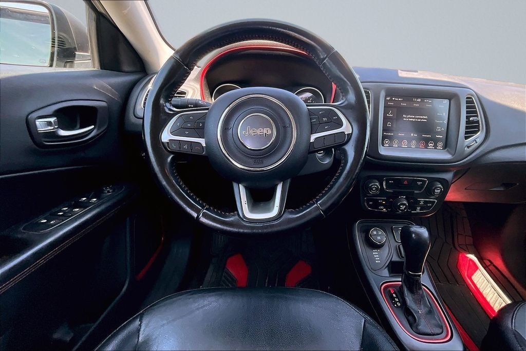 Used 2020 White Jeep Trailhawk image 5