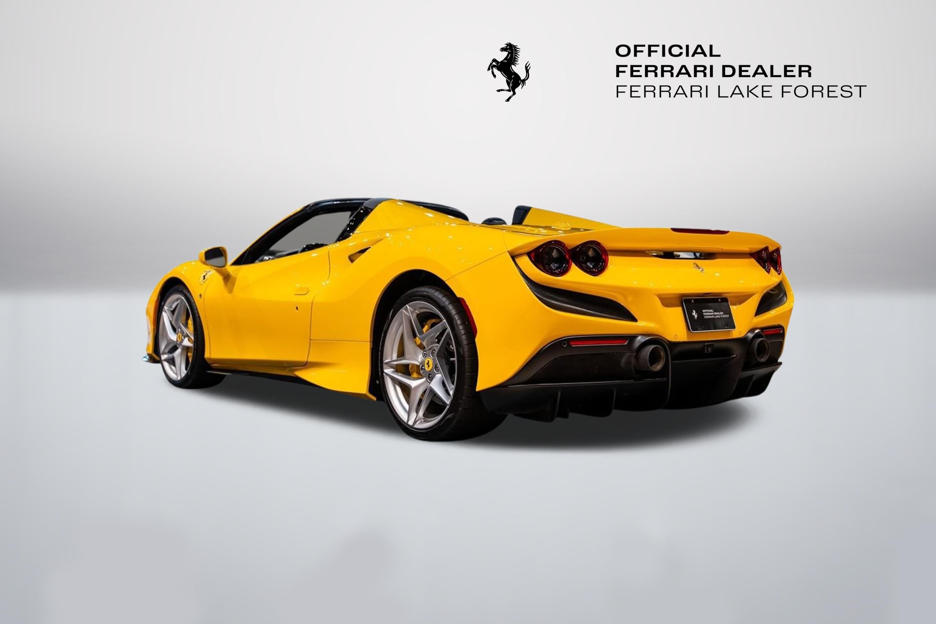 Used 2021 Giallo Modena Ferrari Base image 2