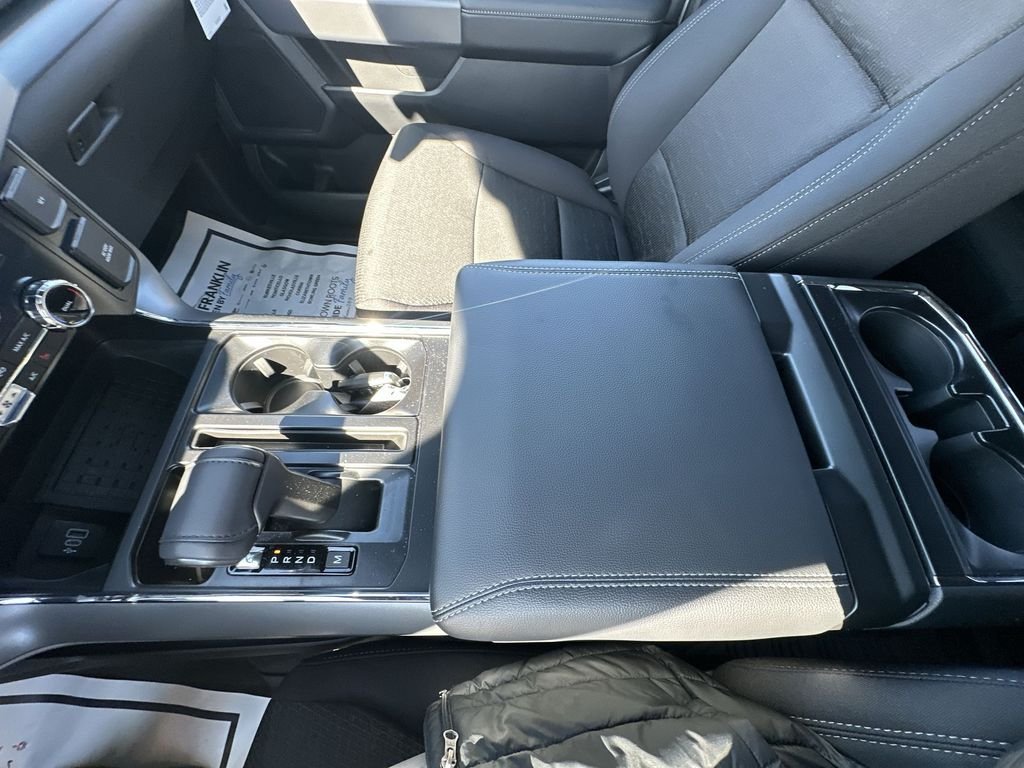 New 2026 White Ford XLT image 27