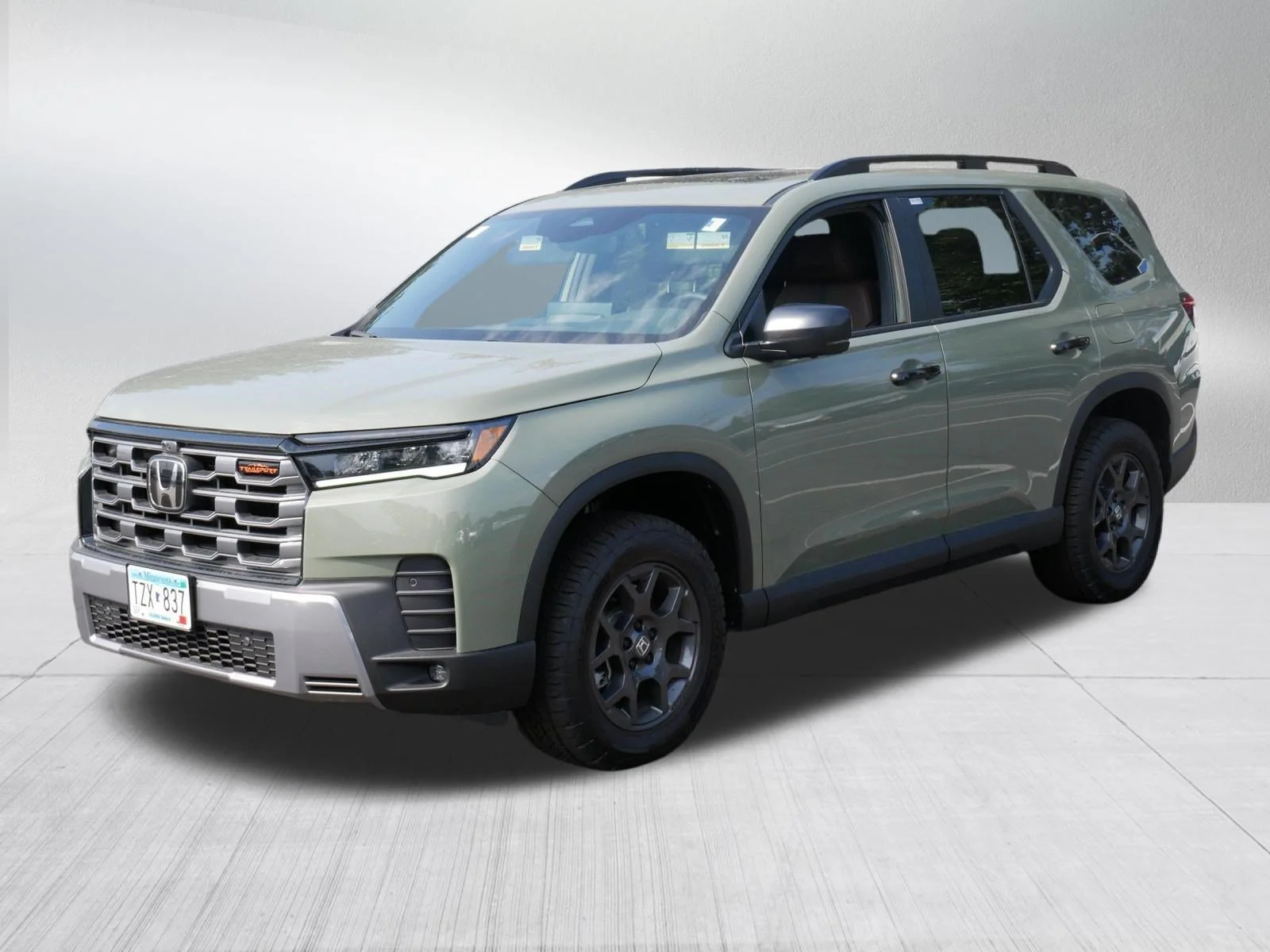 Certified Used 2026 Ash Green Metallic Honda TrailSport image 41
