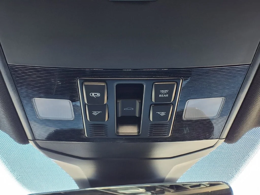 New 2027 Pure White Volkswagen 2.0T Autobahn image 21