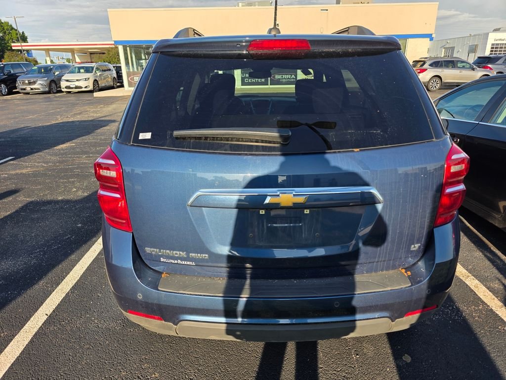 Used 2017 Patriot Blue Metallic Chevrolet LT image 3