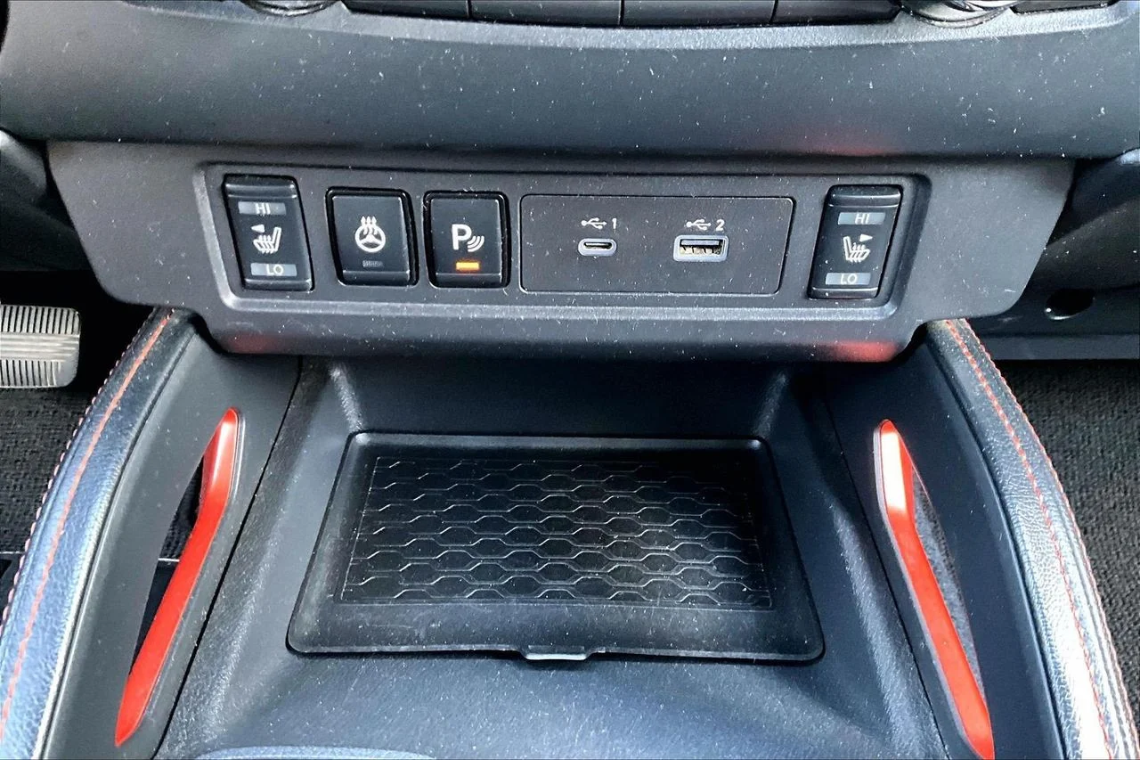 Used 2022 Gray Nissan PRO-4X image 16