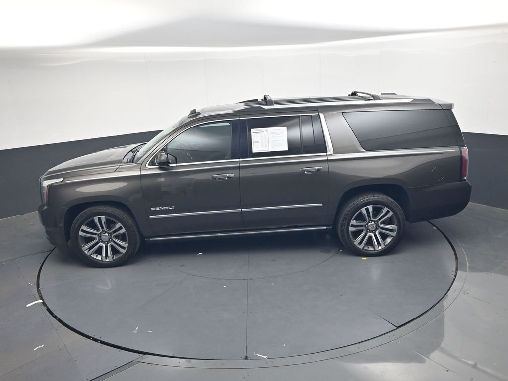 Used 2019 Gray GMC Denali image 32