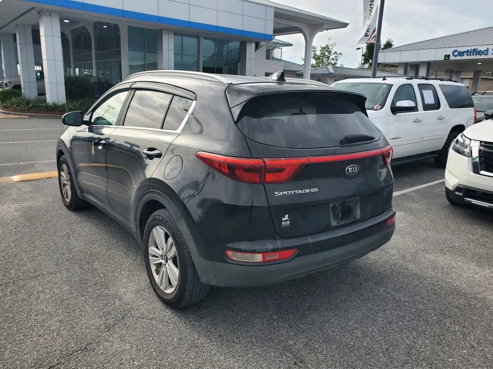 Used 2017 Black Cherry Black Kia LX image 3