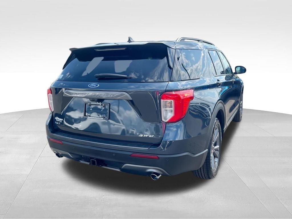 Used 2023 Blue Ford XLT image 8