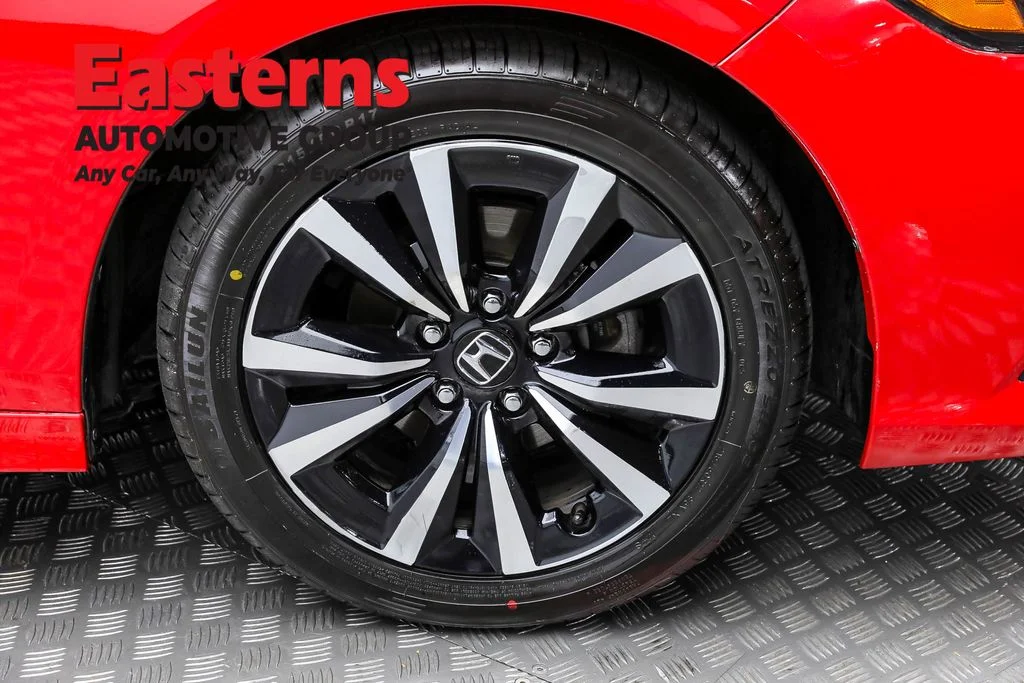 Used 2022 Red Honda EX image 27