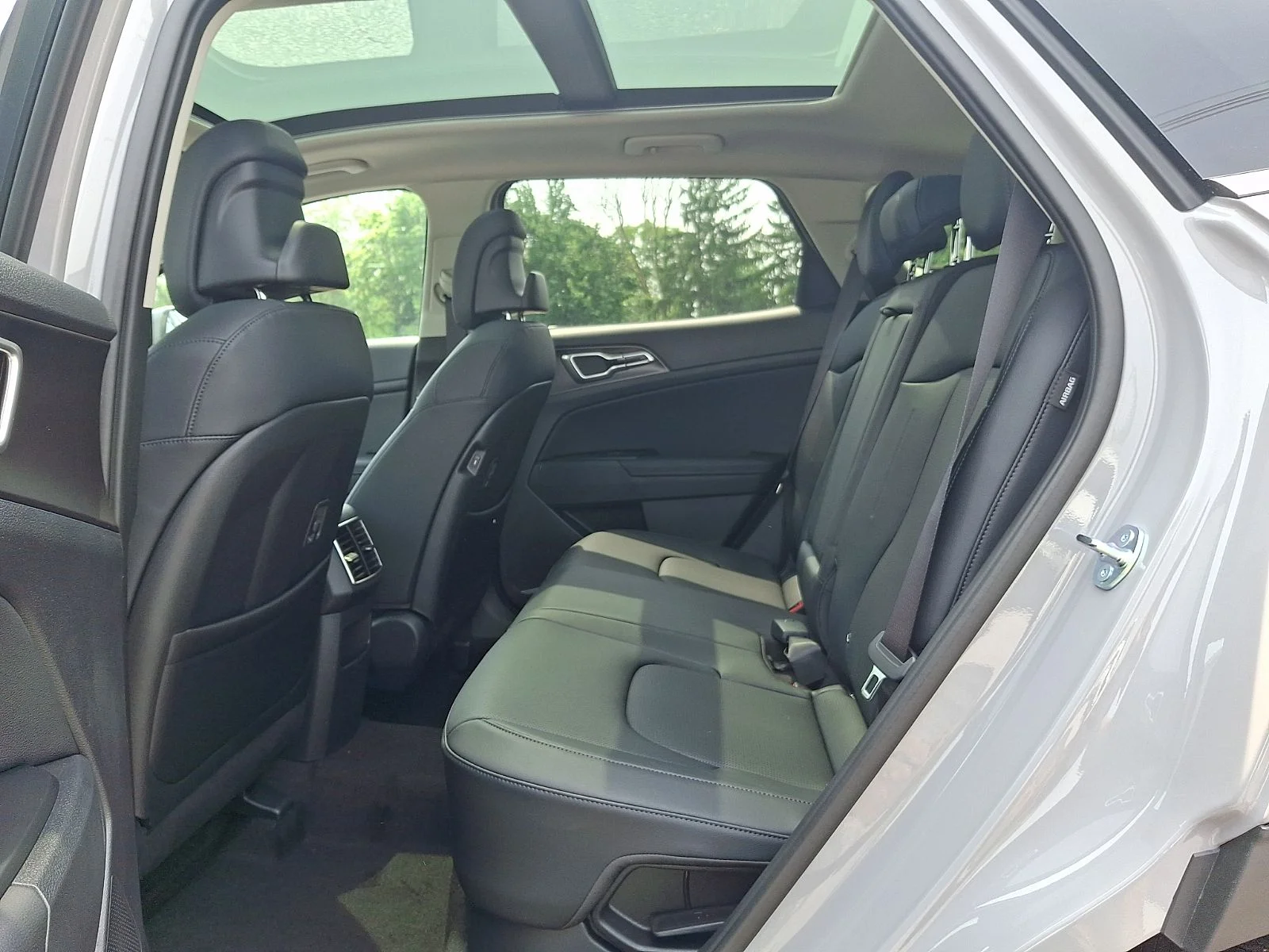 New 2027 Gray Kia EX image 10