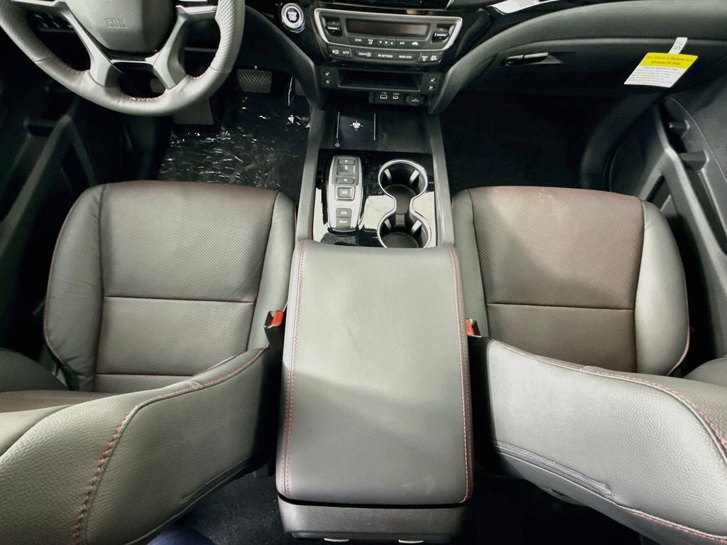 New 2026 Platinum White Pearl Honda Black Edition image 16