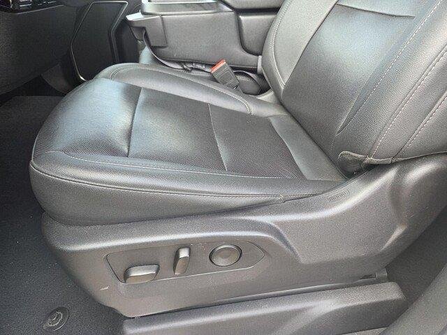 Used 2025 Summit White GMC SLT image 10