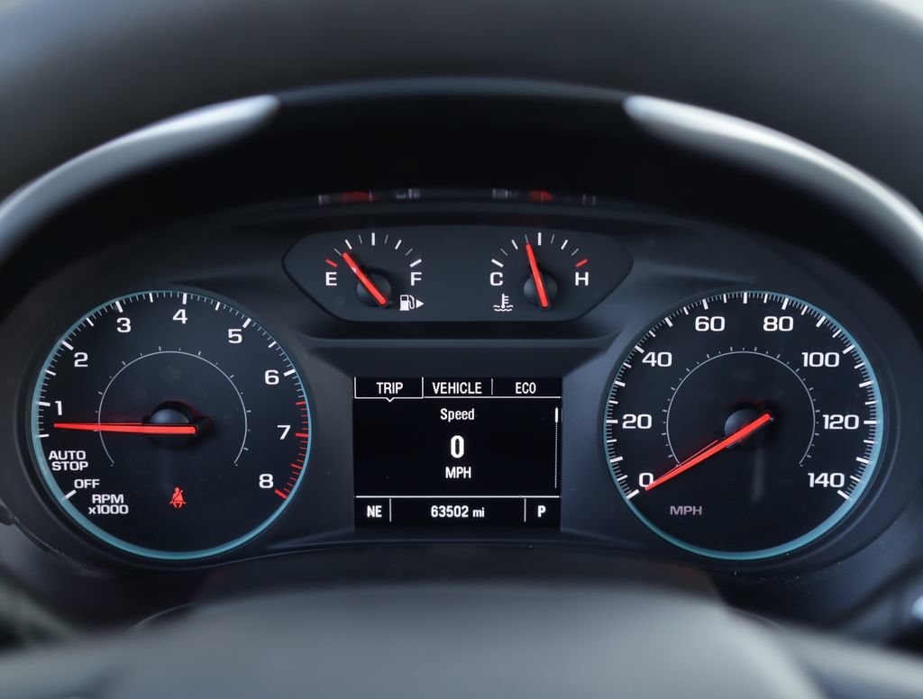 Used 2023 Summit White Chevrolet LT image 11