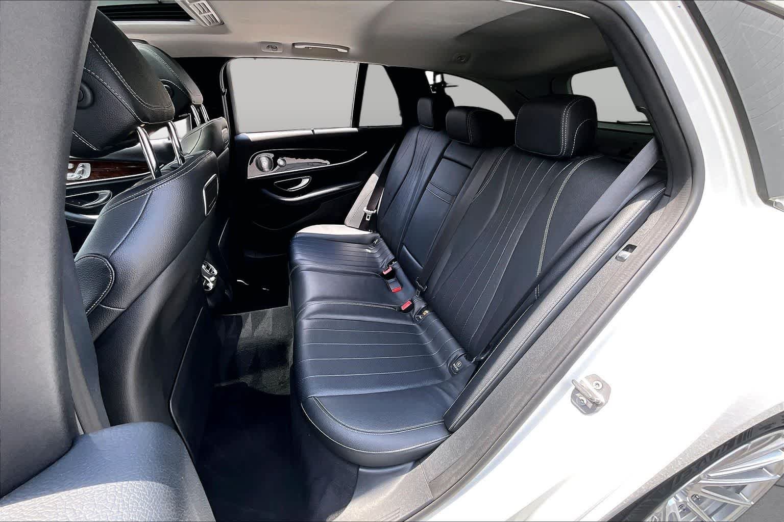 Used 2018 Polar White Mercedes-Benz E 400 image 20