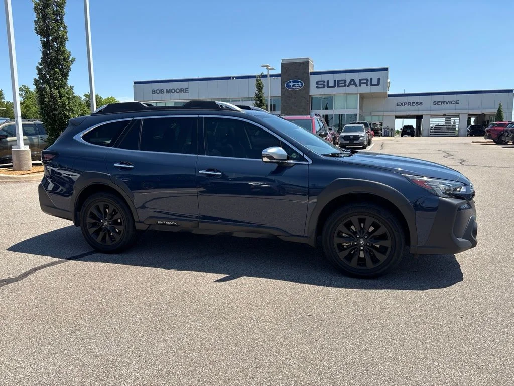 2023 Subaru Outback Touring XT's photo
