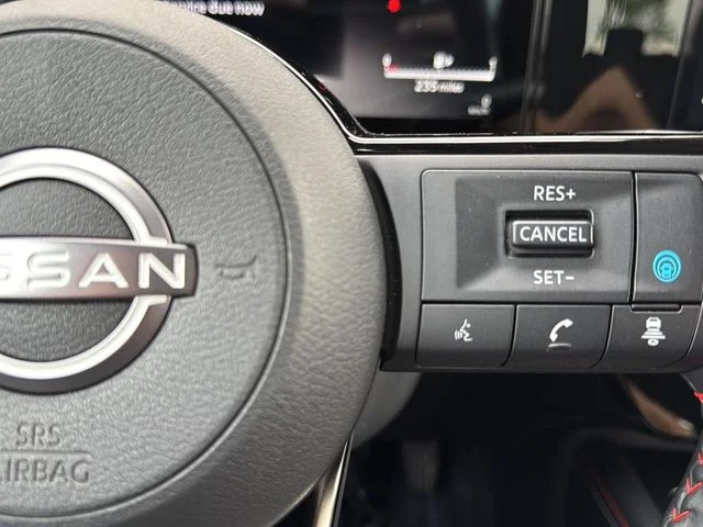 Used 2025 Brown Nissan SR image 30